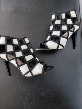 Torrid - Black and White Cage Cutout Stiletto Bootie - Size 9 Womens Shoe